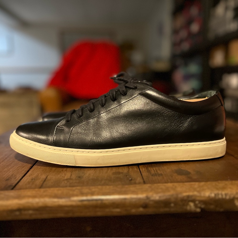 Allen Edmonds Canal Court sneakers 11.5d calf skin leather